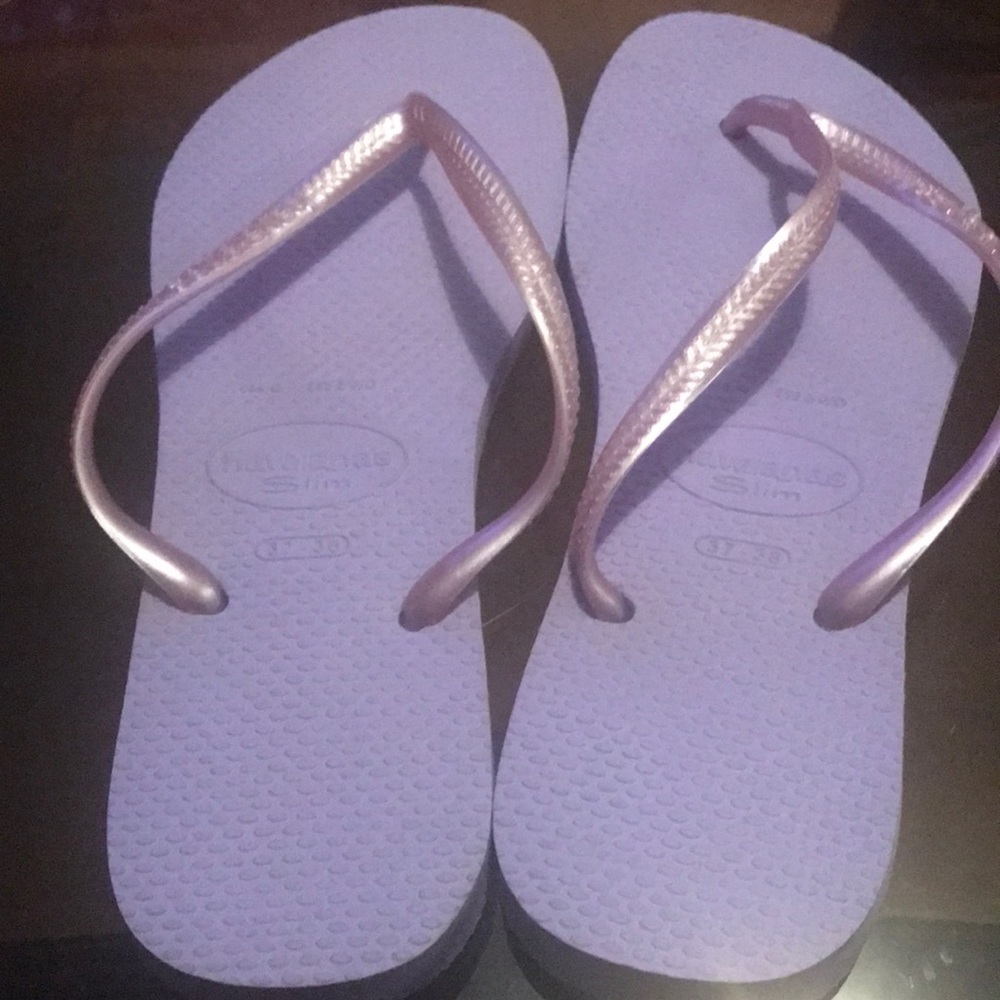 Hawaianas slim light purple flip flops